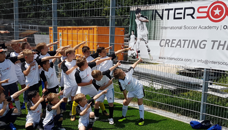 INTERSOCCA - PFINGSTFERIEN TRAININGSCAMP